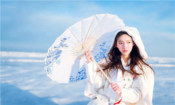 宜宾试管代怀生子多少钱一个？助孕之路的费用分析与方案选择